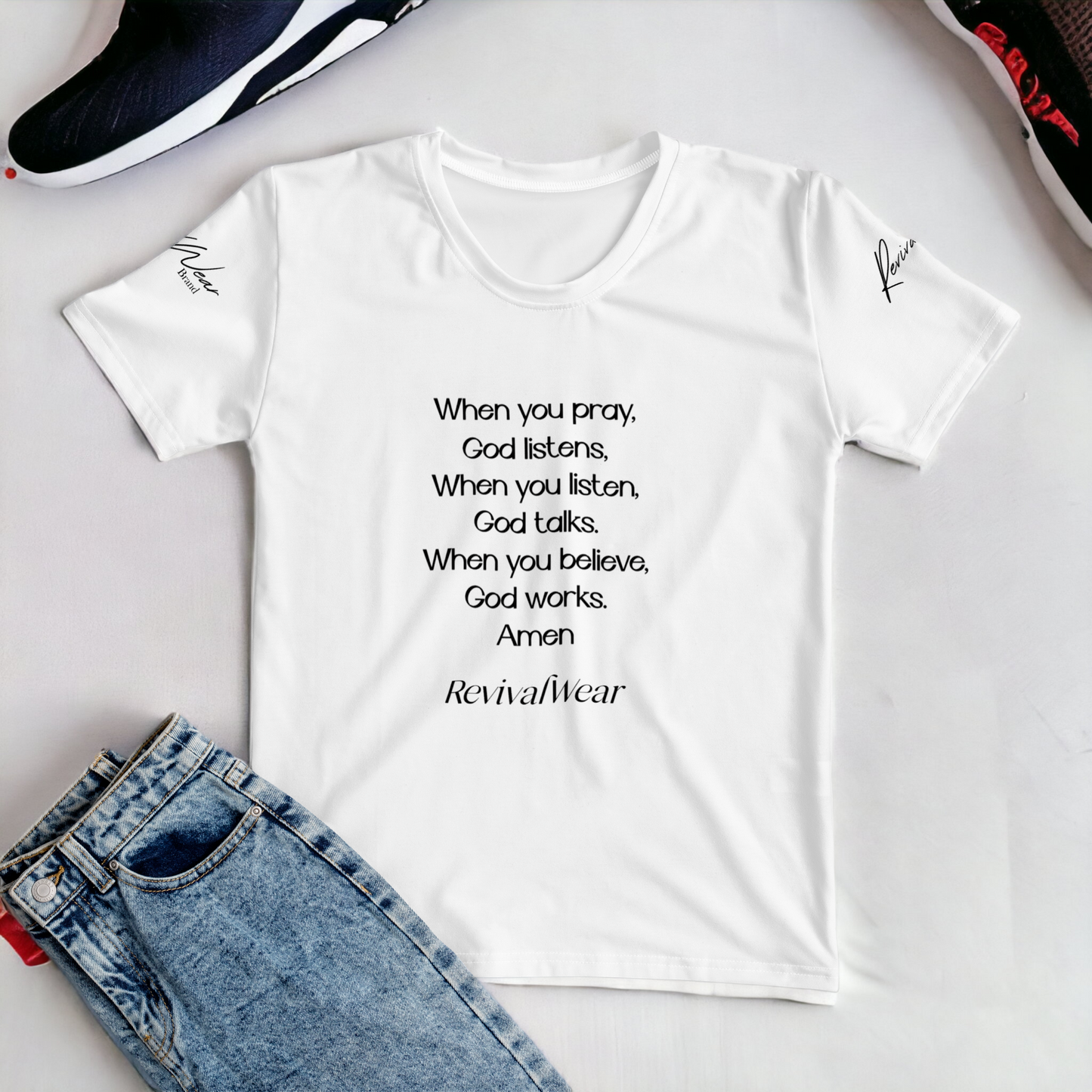 When You Pray Women's Christian T-shirt